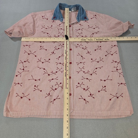 Bobbie Brooks Button Down Women 14W 16W Red White Striped Embroidered Denim - Picture 4 of 4